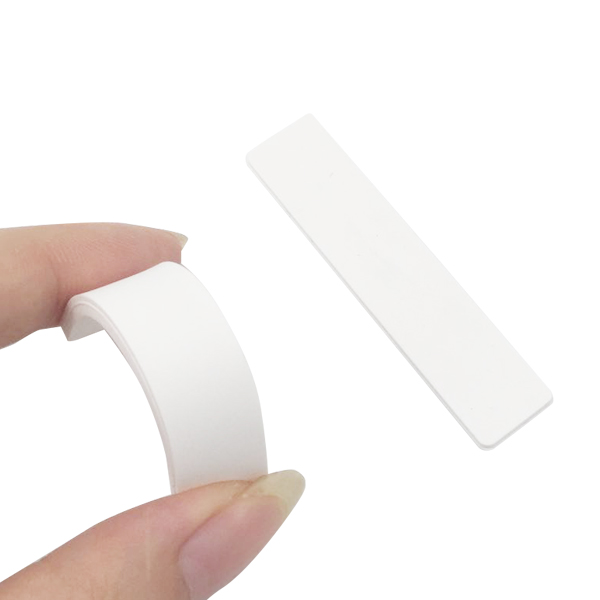 860MHz-960MHz Silicone RFID Laundry Tag