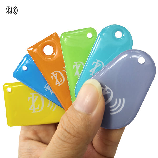 EV Charging Pile RFID Epoxy Tags 13.56Mhz Custom Waterproof NFC RFID Keychain Tags