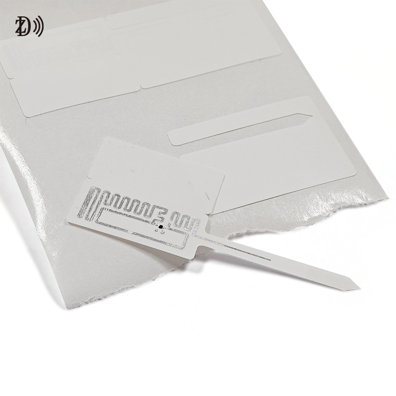 UHF Jewelry Label �C Ultra-Small RFID Tag for Jewelry Tracking & Inventory Management